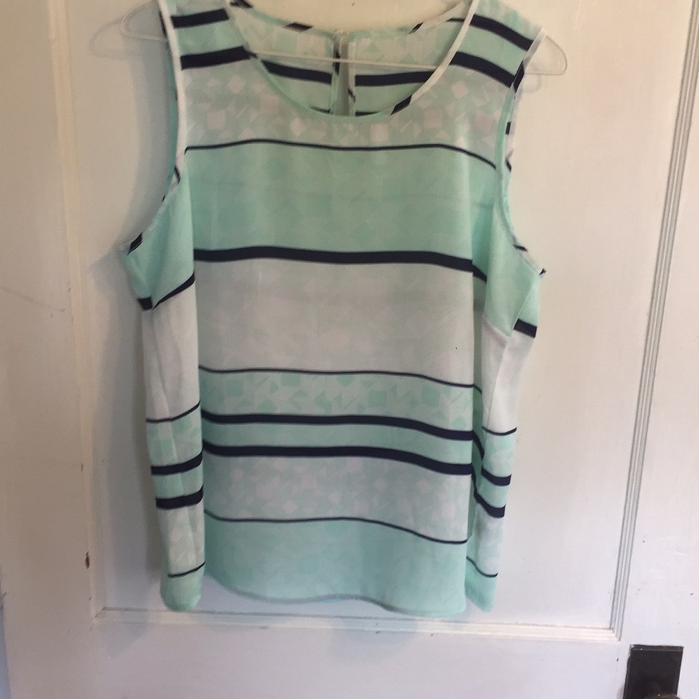 Stitchfix sz XL mint and navy blouse